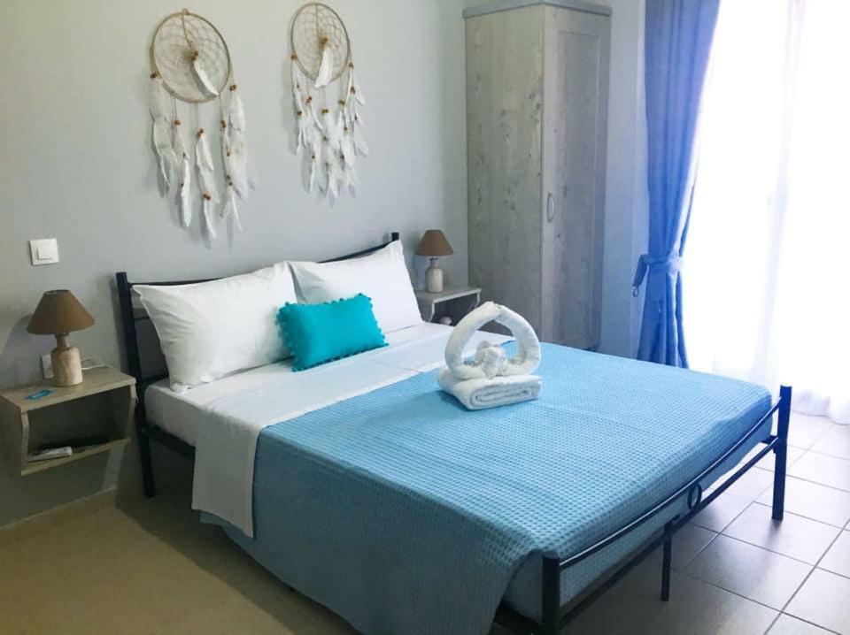 Almira - Rooms To Let Неа-Рода Экстерьер фото